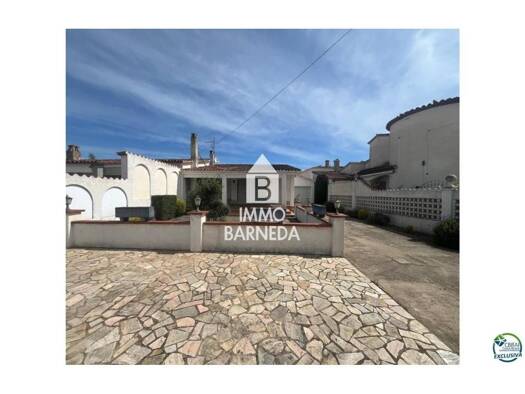 Villa zum Kauf 379.000 € 1 Zimmer 109 m² peni 115 Castelló d'Empúries 17487