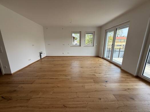 Wohnung zur Miete - Erstbezug 1.100 € 3 Zimmer 75,3 m² 1. Geschoss frei ab sofort Freilassing 83395