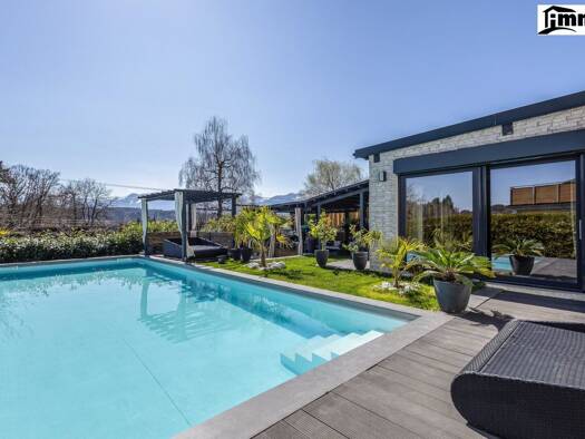 Einfamilienhaus zum Kauf 1.200.000 € 7 Zimmer 270 m² 1.178 m² Grundstück Velden am Wörther See 9220