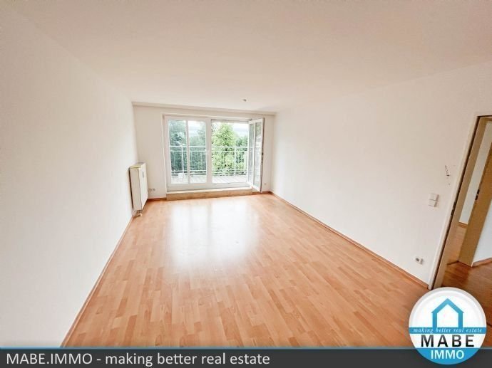 Wohnung zur Miete 330 € 2 Zimmer 55 m²<br/>Wohnfläche 4.<br/>Geschoss Chemnitzer Str. 76 Limbach-Oberfrohna Limbach-Oberfrohna 09212