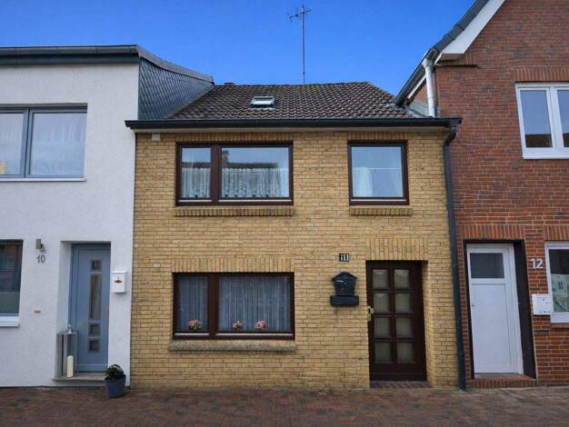 Reihenmittelhaus zum Kauf 89.000 € 4 Zimmer 90 m² 100 m² Grundstück Wilster 25554