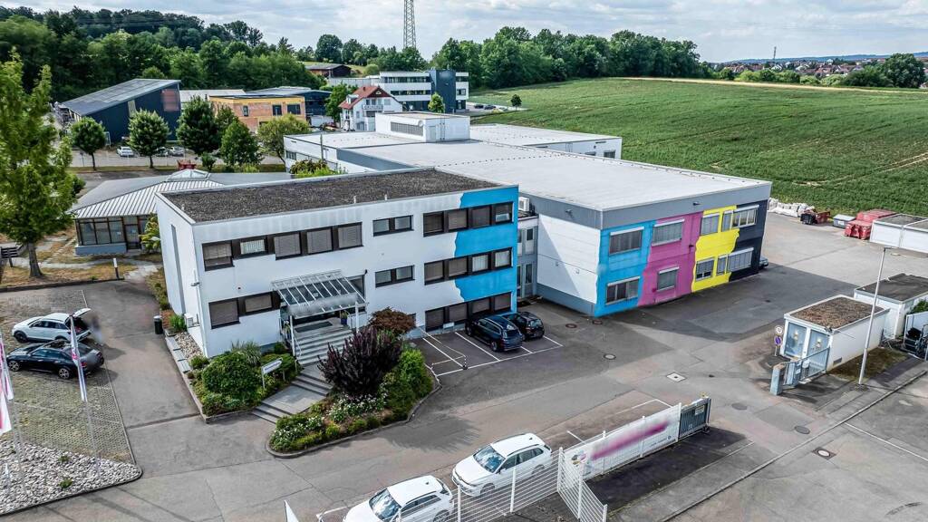 Lagerhalle zur Miete 7,28 € 3.020 m² Lagerfläche Waldrems Backnang 71522