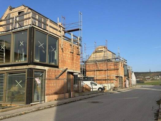 Einfamilienhaus zum Kauf - Erstbezug 599.000 € 4 Zimmer 116,5 m² Enzersfeld im Weinviertel 2202