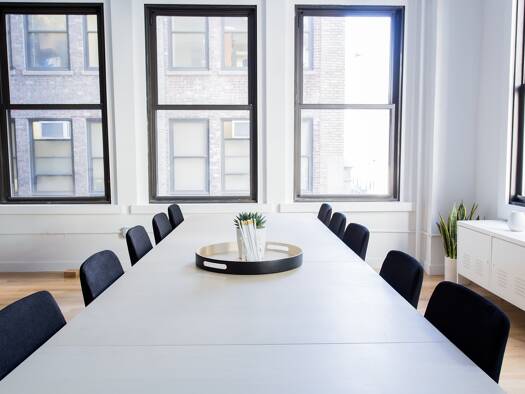 Bürofläche zur Miete 99 € 1 m² Bürofläche teilbar ab 1 m² Traunstein 83278