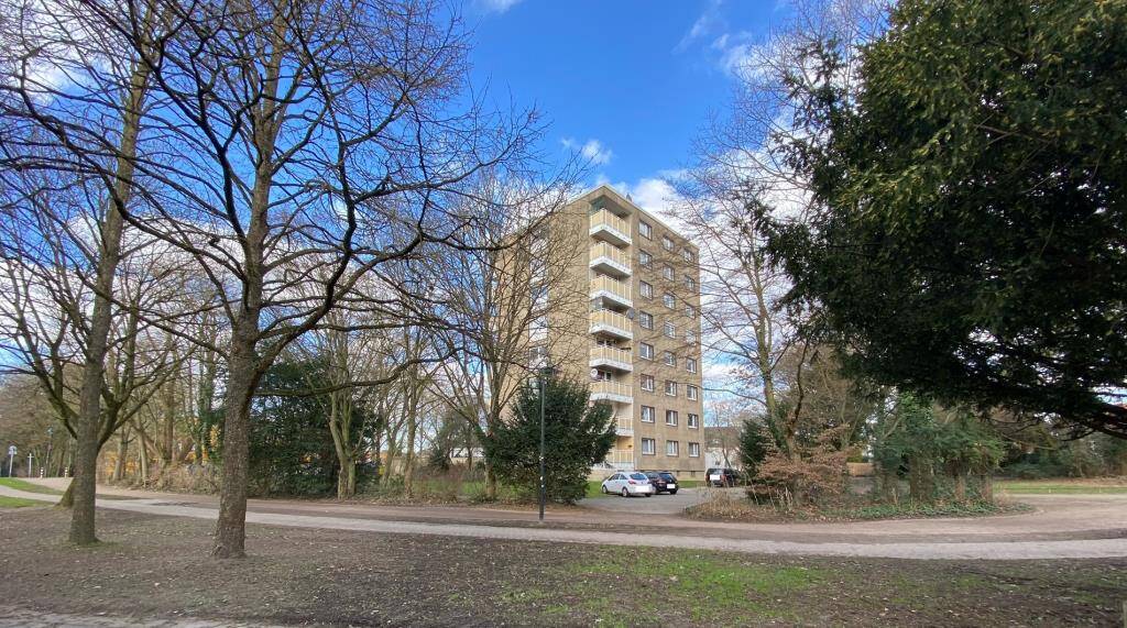 Property thumbnail 3