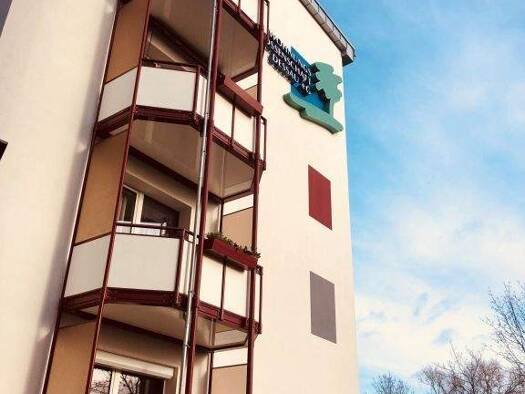 Wohnung zur Miete 365 € 3 Zimmer 58,4 m² 4. Geschoss frei ab 01.06.2026 Am Rondel 18 Innenstadt Dessau-Roßlau 06842