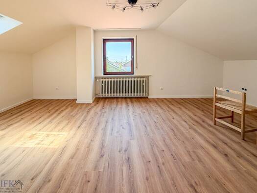 Wohnung zur Miete 790 € 2 Zimmer 72 m² Weilheim Weilheim in Oberbayern 82362