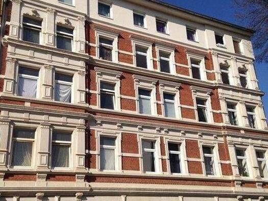 Wohnung zur Miete 554 € 4 Zimmer 79,3 m² 3. Geschoss frei ab sofort St.-Michael-Str.13 Sudenburg Magdeburg 39112