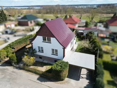Haus zum Kauf 279.000 € 7 Zimmer 152 m² 728 m² Grundstück frei ab sofort Min Hüsung 10 Plau Plau am See 19395