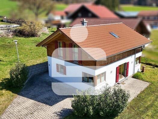 Einfamilienhaus zum Kauf 430.000 € 4 Zimmer 124,1 m² 1.761 m² Grundstück frei ab sofort Bad Birnbach 84364