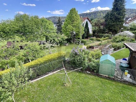 Einfamilienhaus zum Kauf 699.000 € 9 Zimmer 244 m² 885 m² Grundstück Wehingen 78564