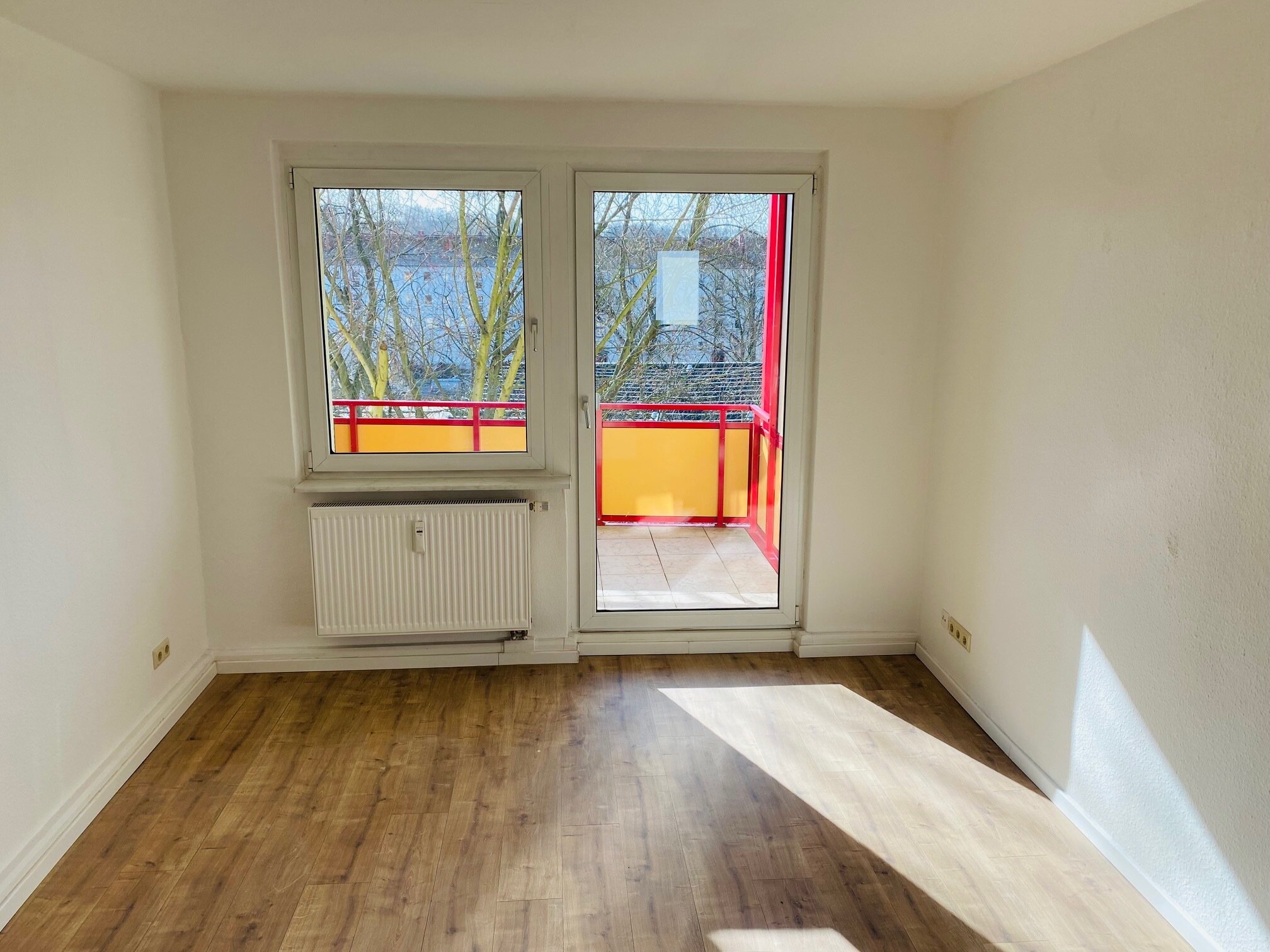 Wohnung zur Miete 466 € 3 Zimmer 60,5 m²<br/>Wohnfläche 3.<br/>Geschoss Emster Straße 10 Nord Brandenburg 14770