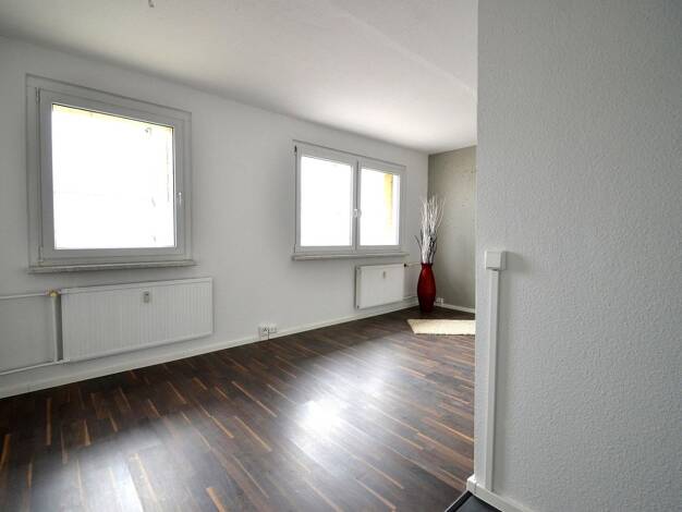 Wohnung zur Miete 460 € 3 Zimmer 57 m² Rigaer Straße 1 Südstadt Süd 06128