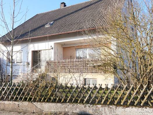Einfamilienhaus zum Kauf 119.000 € 8 Zimmer 191 m² 1.036 m² Grundstück Kleinenberg Lichtenau 33165