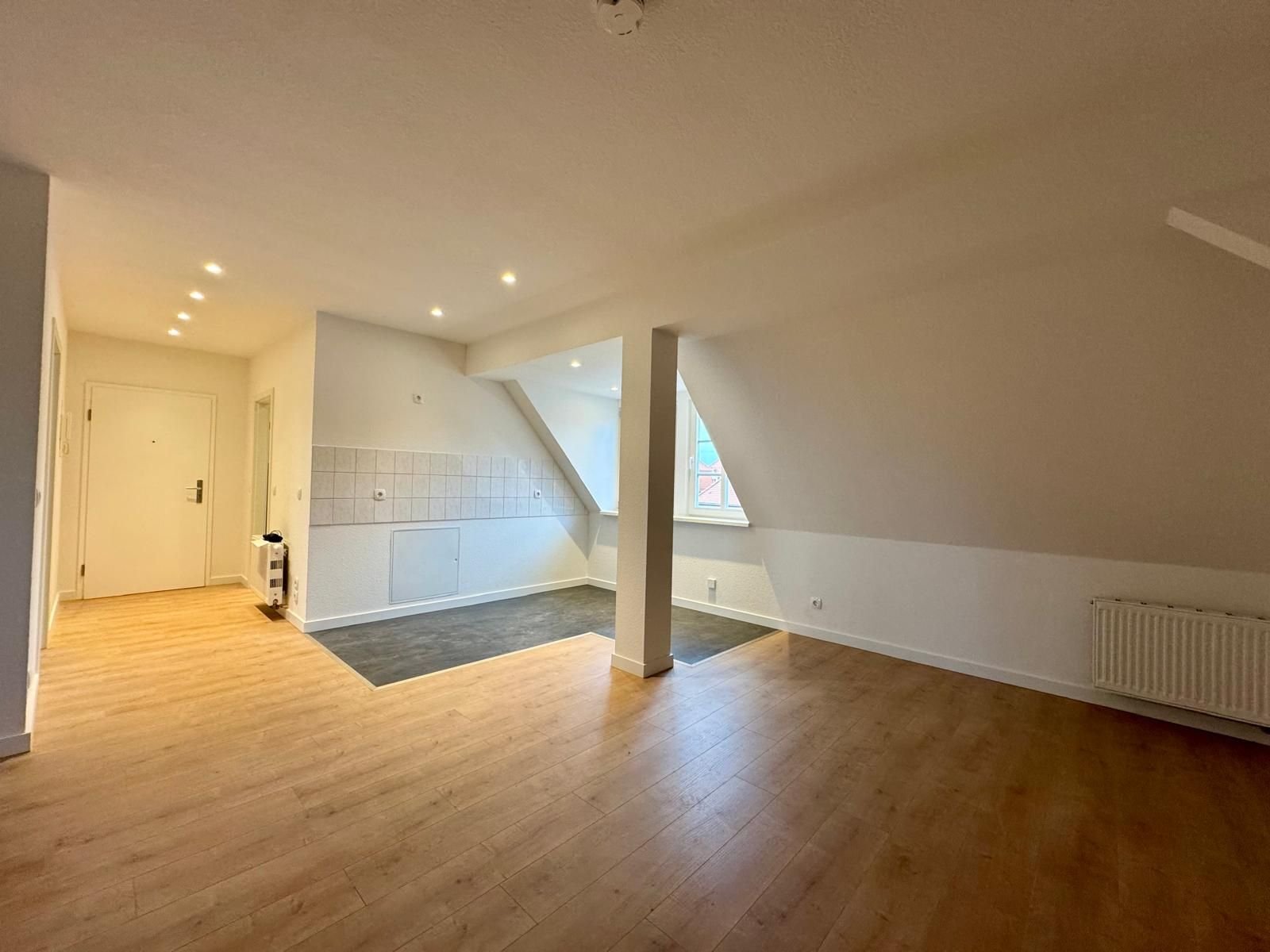 Wohnung zur Miete 680 € 2 Zimmer 53 m²<br/>Wohnfläche 2.<br/>Geschoss ab sofort<br/>Verfügbarkeit Krainer Straße 1 Laubegast (Kärntner Weg) Dresden 01279