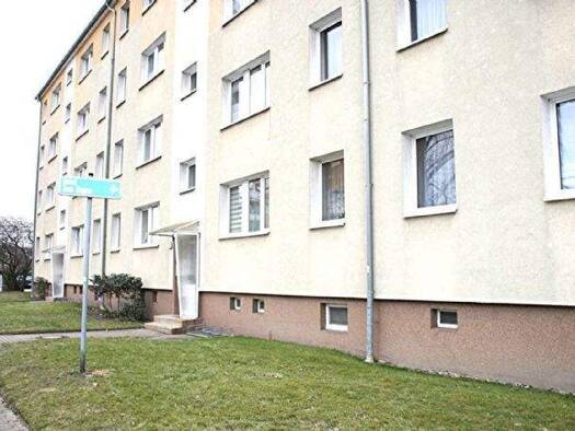 Wohnung zur Miete 335 € 4 Zimmer 69,8 m² Holzstr. 12 b Burg 39288