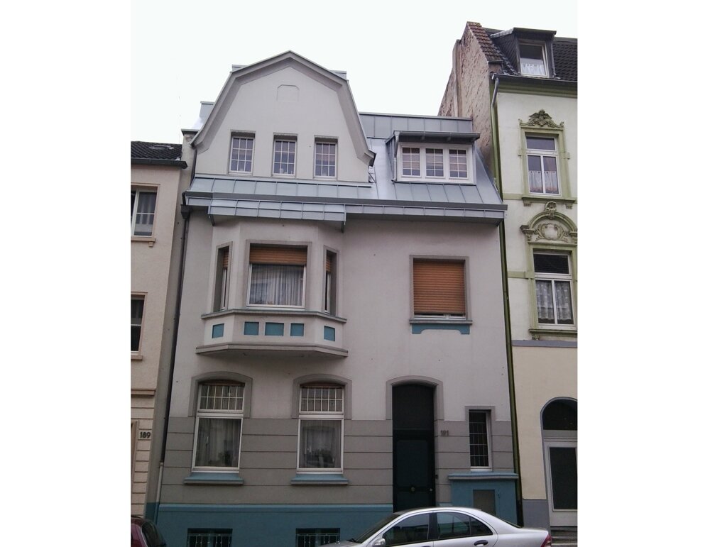 Mehrfamilienhaus zum Kauf 376.000 € 8 Zimmer 239 m²<br/>Wohnfläche 173 m²<br/>Grundstück Westend Mönchengladbach 41061