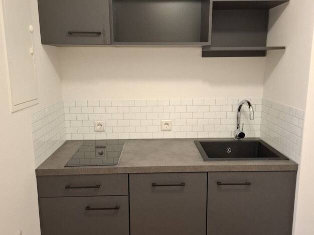 Wohnung zur Miete 520 € 1 Zimmer 30 m² 2. Geschoss frei ab 01.11.2026 Muggenhof Nürnberg 90429