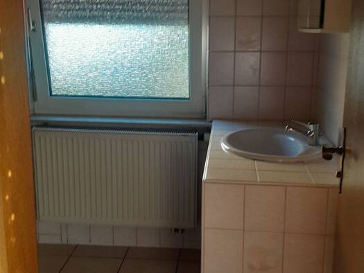 Wohnung zur Miete 850 € 1 Zimmer 85 m² Geschoss -1/2 frei ab sofort Neustadt Waiblingen 71336