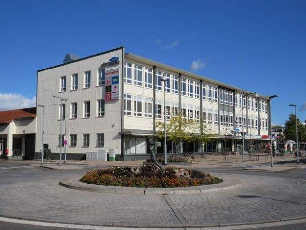 Bürofläche zur Miete provisionsfrei 141 m² Bürofläche Märkischer Platz 2 Rathenow Rathenow 14712