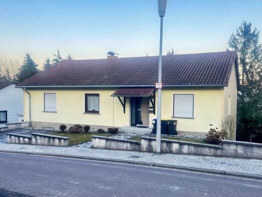 Einfamilienhaus zum Kauf 349.000 € 6 Zimmer 160 m² 622 m² Grundstück Saarbrücken 66131