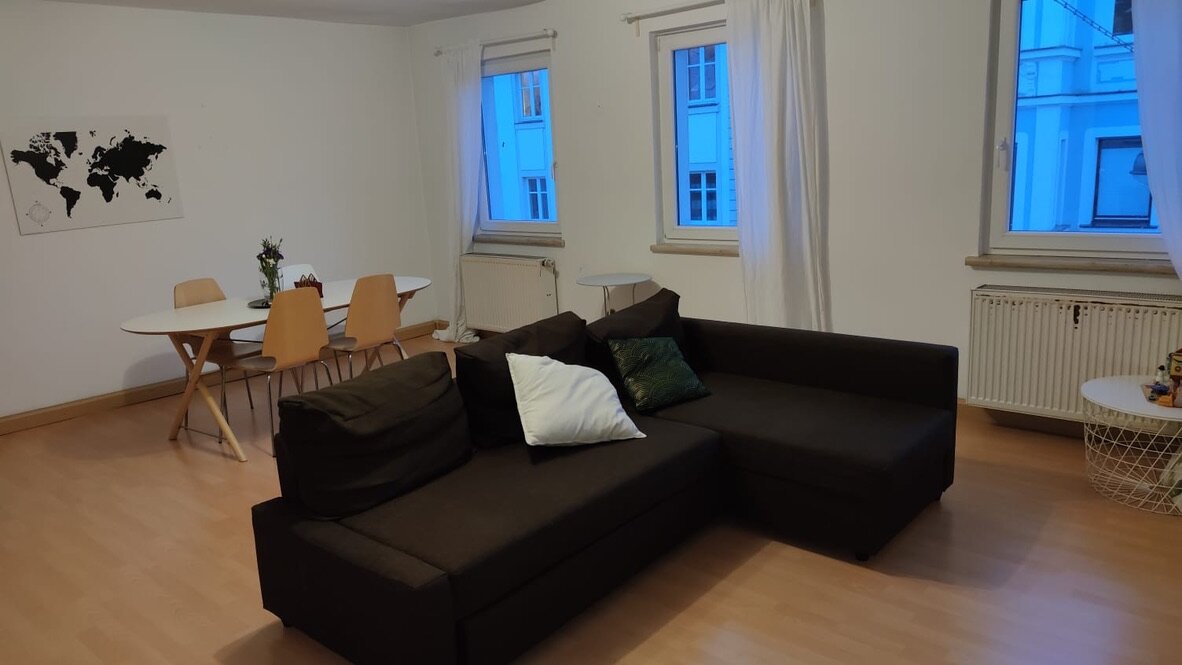 Wohnung zur Miete 720 € 3 Zimmer 82 m²<br/>Wohnfläche 2.<br/>Geschoss 01.02.2025<br/>Verfügbarkeit Stadt Ansbach 91522