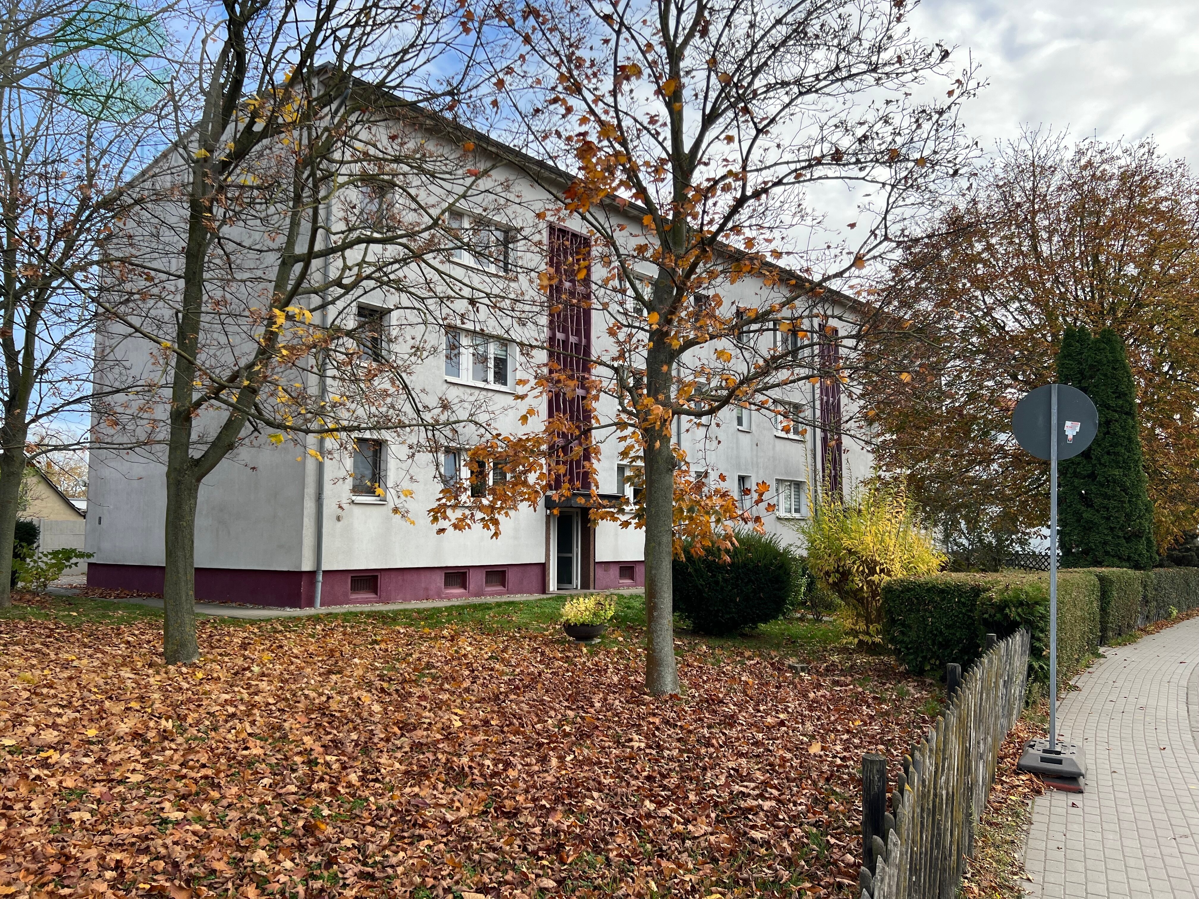 Mehrfamilienhaus zum Kauf 829.000 € 800 m²<br/>Wohnfläche 2.116 m²<br/>Grundstück ab sofort<br/>Verfügbarkeit Gröbers Kabelsketal 06184