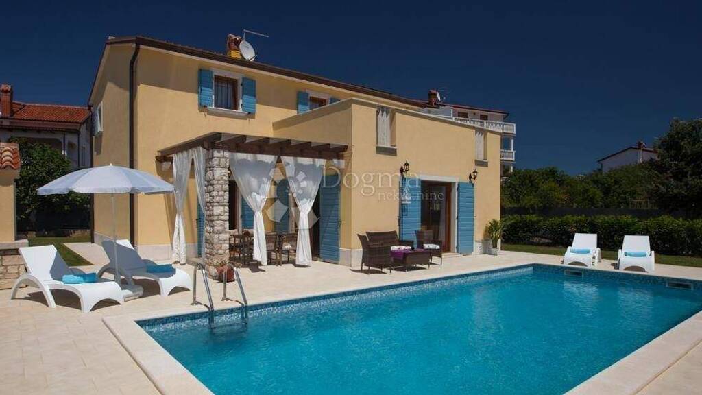 Haus zur Miete 1.833 € 5 Zimmer 150 m² Centar, Luka, Finida