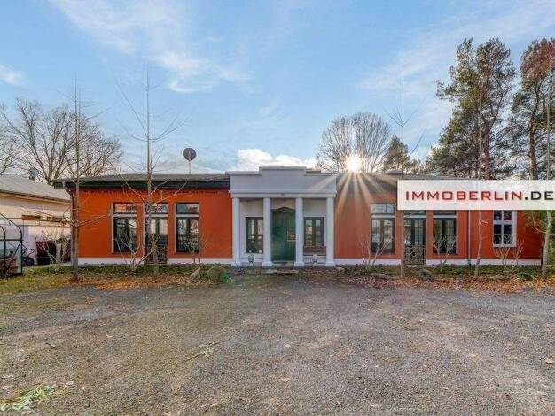 Haus zum Kauf 680.000 € 8 Zimmer 1.114 m² Grundstück Canow Wustrow 17255