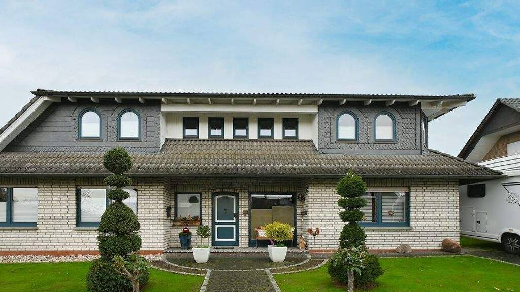 Einfamilienhaus zum Kauf 390.000 € 7 Zimmer 220 m² 600 m² Grundstück Neuenkirchen Melle, Wiehengeb 49326