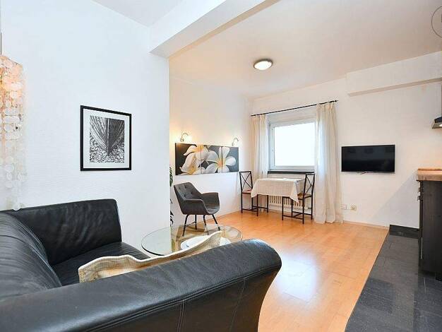 Wohnung zur Miete Wohnen auf Zeit 1.150 € 2 Zimmer 38 m² frei ab 01.03.2026 Kaltental Stuttgart 70569