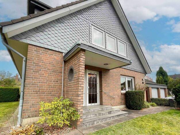 Einfamilienhaus zum Kauf 399.000 € 7 Zimmer 162,5 m² 669 m² Grundstück Lauenburg/Elbe 21481