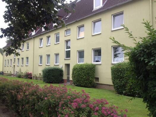 Wohnung zur Miete 335 € 2 Zimmer 43,4 m² 1. Geschoss frei ab 01.04.2026 Stolpmünder Str. 5 Glückstadt 25348
