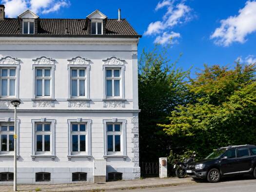 Einfamilienhaus zum Kauf 317.000 € 8 Zimmer 226 m² 326 m² Grundstück Solingen-Mitte Solingen 42655
