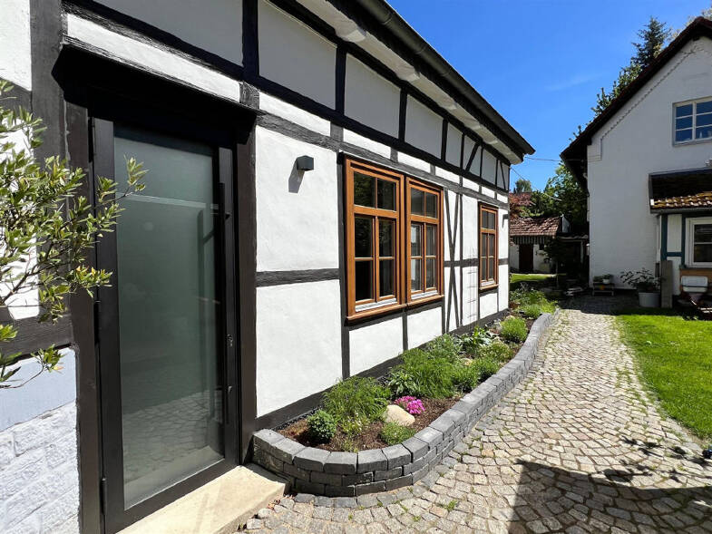 Einfamilienhaus zum Kauf 1.450.000 € 12 Zimmer 280 m² 631 m² Grundstück Rohnsweg Göttingen 37073