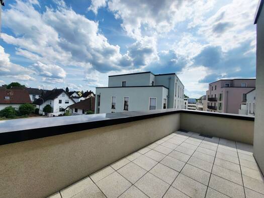 Wohnung zur Miete 990 € 2 Zimmer 49,4 m² frei ab sofort Lämmerspiel Mühlheim 63165