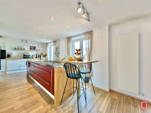Einfamilienhaus zum Kauf 399.000 € 7 Zimmer 270 m² 876 m² Grundstück Zwergen Liebenau 34396