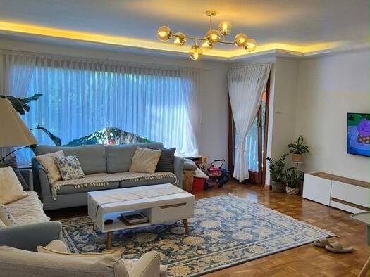 Einfamilienhaus zur Miete 2.100 € 4,5 Zimmer 118 m² 480 m² Grundstück frei ab 01.12.2026 Jenfeld Hamburg 22043