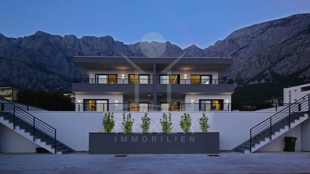 Doppelhaushälfte zum Kauf 650.000 € 4 Zimmer 175 m² 275 m² Grundstück Makarska 21300