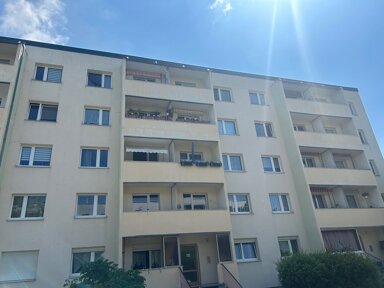 Wohnung zur Miete 365 € 3 Zimmer 55,8 m² 2. Geschoss Mindener Straße 3 Westliche Neustadt Halle (Saale) 06126