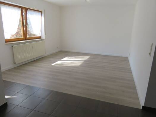 Wohnung zur Miete 480 € 2 Zimmer 60 m² Geschoss 2/4 frei ab 01.12.2025 Bonndorf Bonndorf im Schwarzwald 79848