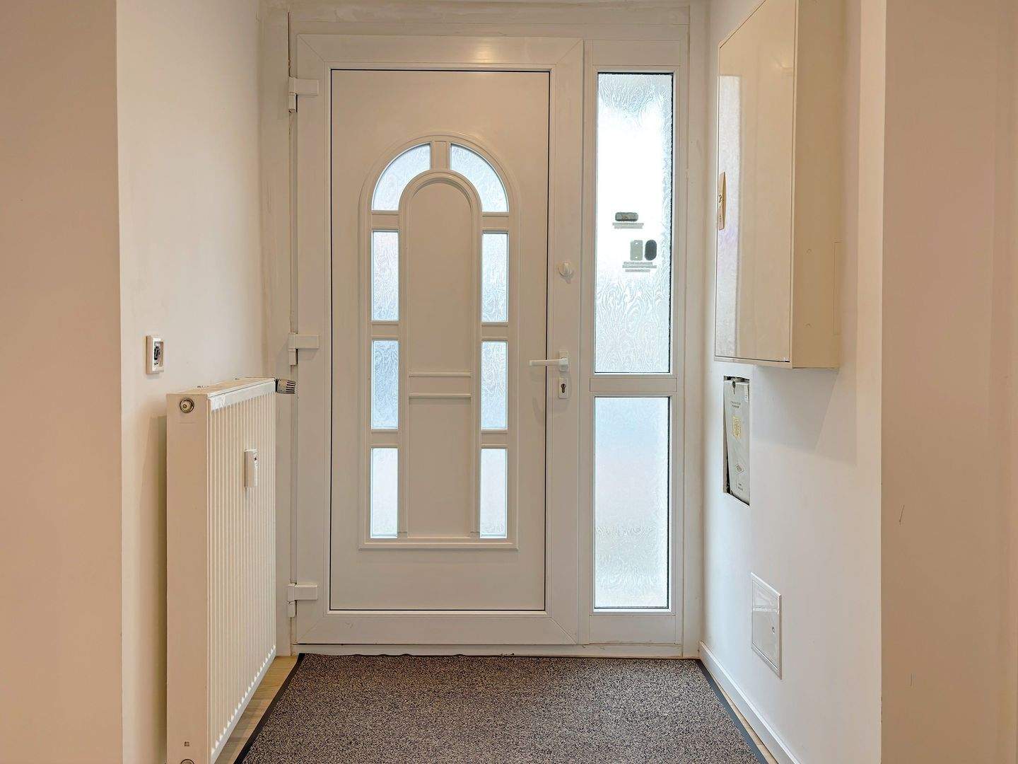 Immobilie in Hülsede - Ein Haus, viele Möglichkeiten - modernisiertes Zweifamilienhaus in Lauenau - Bild 1