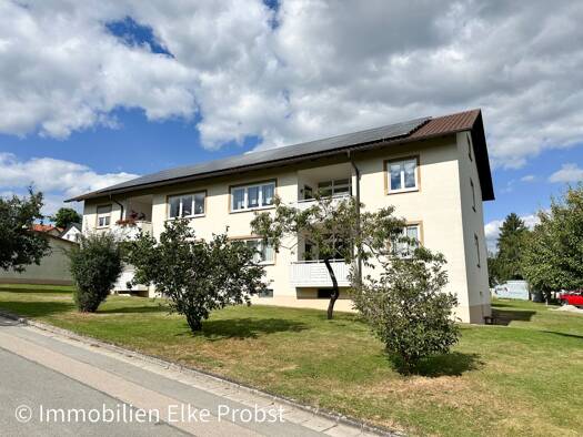 Wohnung zur Miete 690 € 4 Zimmer 98 m² 1. Geschoss Waldmünchen 93449