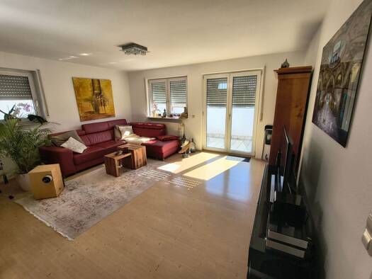Wohnung zur Miete 700 € 1 Zimmer 75 m² Geschoss 1/2 frei ab 15.09.2026 Edingen Edingen-Neckarhausen 68535