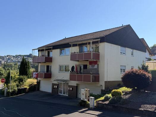 Mehrfamilienhaus zum Kauf 495.000 € 317 m² 713 m² Grundstück Kadenbach 56337