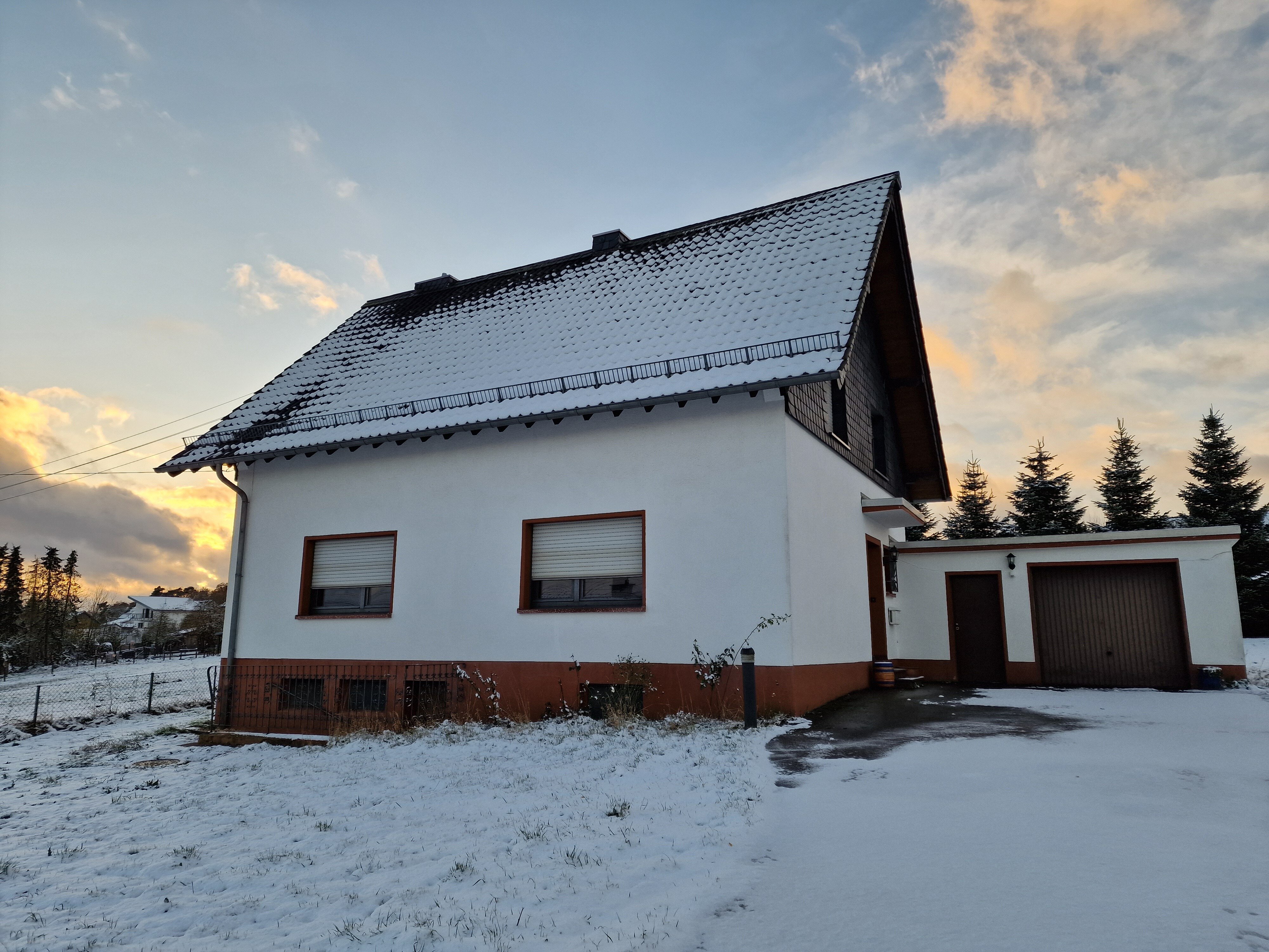 Haus zur Miete 890 € 5 Zimmer 130 m²<br/>Wohnfläche 1.600 m²<br/>Grundstück ab sofort<br/>Verfügbarkeit Lenzstraße 6 Sasserath Bad Münstereifel 53902