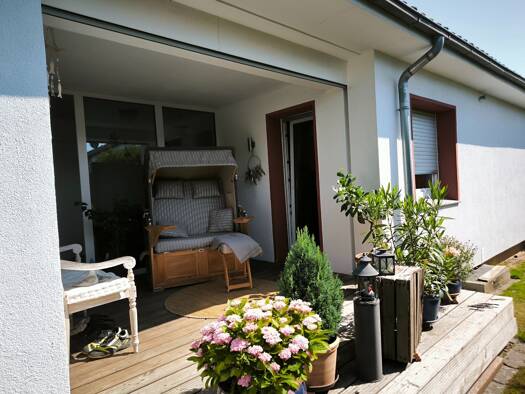 Bungalow zur Miete 1.500 € 4 Zimmer 165 m² 1.138 m² Grundstück frei ab 01.11.2026 Innenstadt Bad Salzuflen 32105