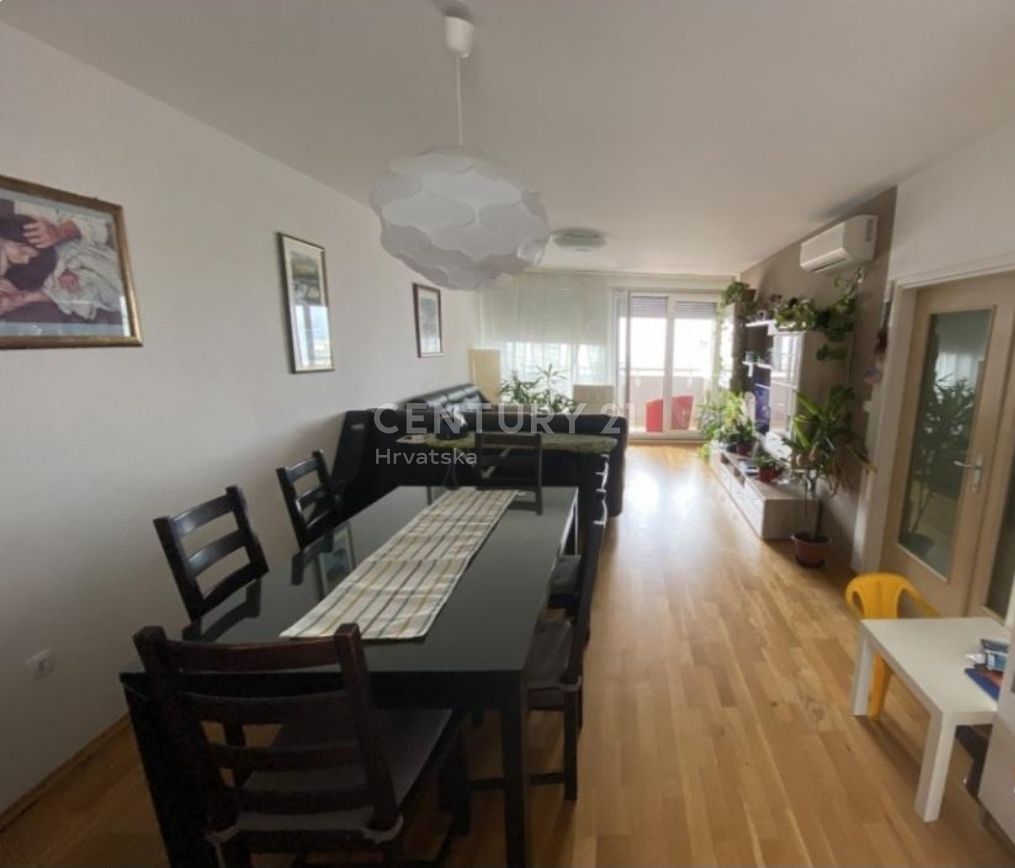 Wohnung zum Kauf 225.000 € 3 Zimmer 80 m²<br/>Wohnfläche 4.<br/>Geschoss Makarska center