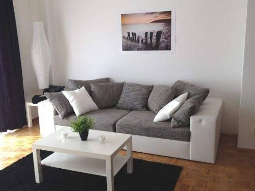 Wohnung zur Miete 800 € 2 Zimmer 80 m² Mönchhofstr.11 Viernheim 68519