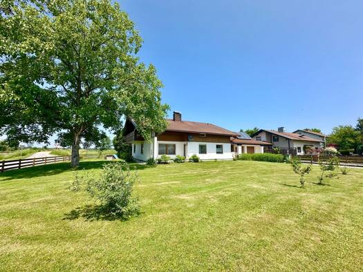 Haus zum Kauf 790.000 € 8 Zimmer 195 m² 960 m² Grundstück frei ab sofort Halfing 83128
